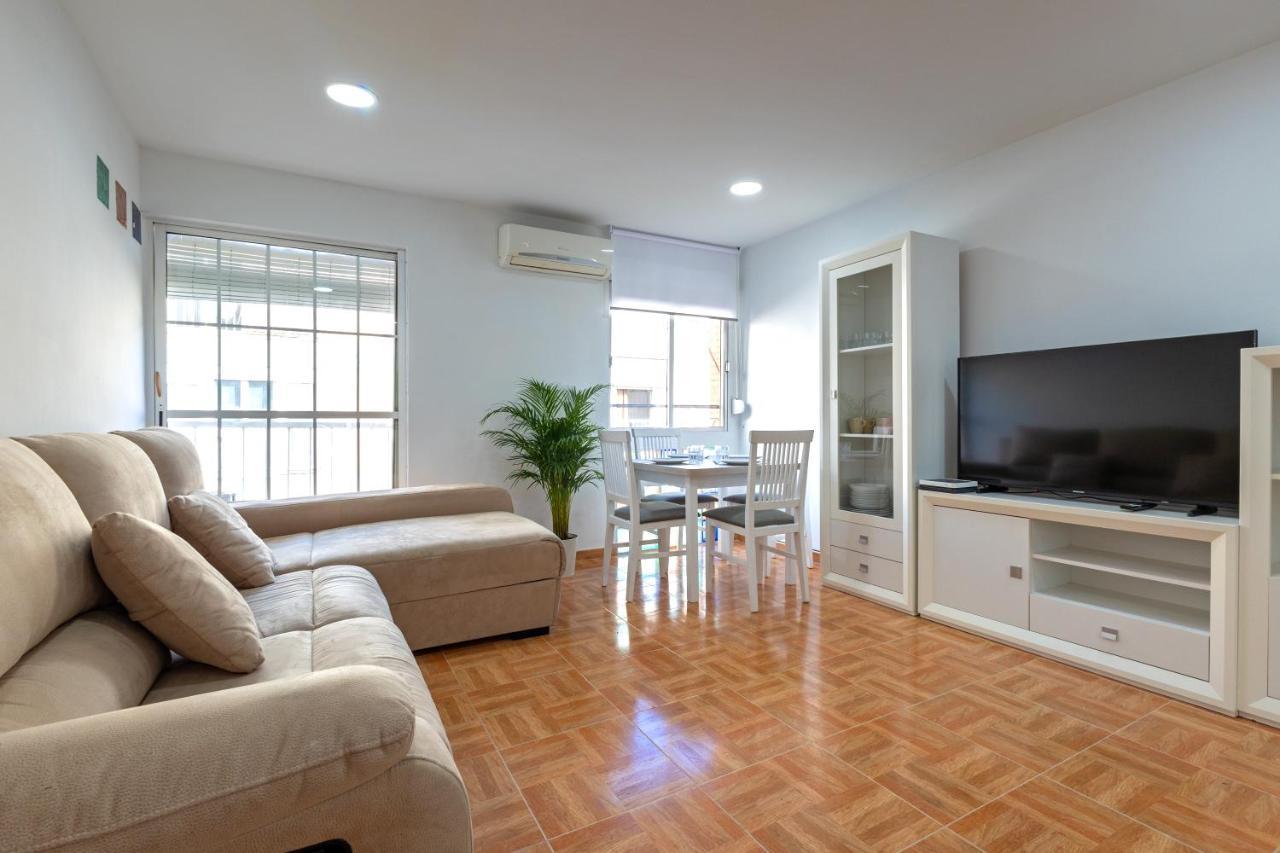 Charming 2 Bedroom Apartment At Triana Center By Oui Séville Extérieur photo