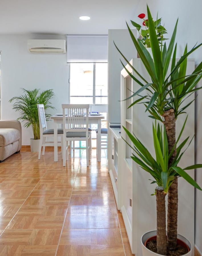 Charming 2 Bedroom Apartment At Triana Center By Oui Séville Extérieur photo