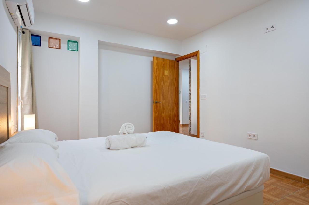 Charming 2 Bedroom Apartment At Triana Center By Oui Séville Extérieur photo
