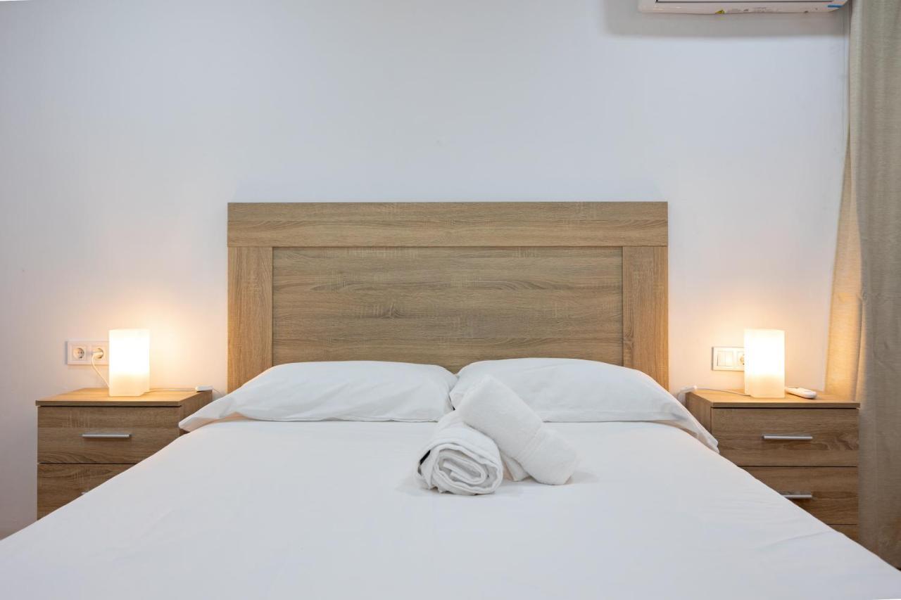 Charming 2 Bedroom Apartment At Triana Center By Oui Séville Extérieur photo